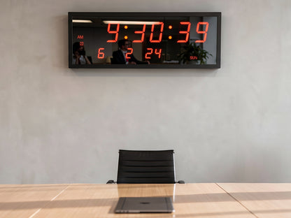 LARGE CALENDAR MULTI-ALARM LED CLOCK